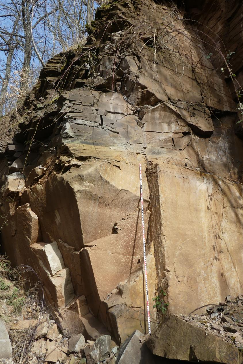 Eine Wand aus dem Steinburch bei niederhofen